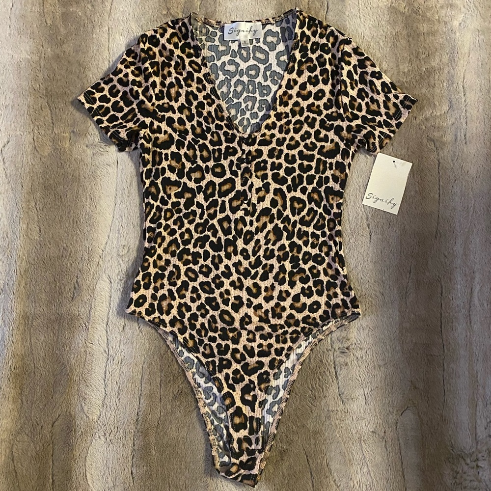 Signify -  Bodysuit - Picture 7 of 9